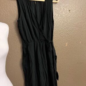 NWT BLACK LULUS JUMPSUIT SIZE L